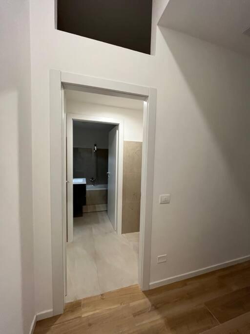 Milano Loft Apartment Bagian luar foto